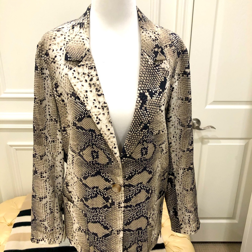 Elizabeth James boyfriend blazer xs